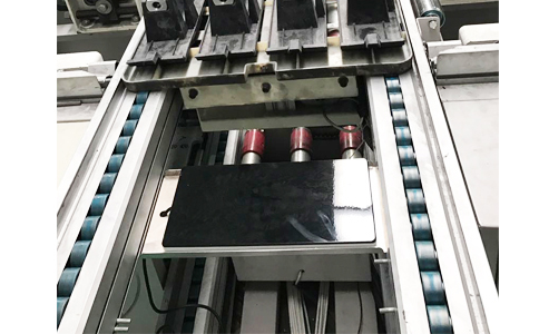 RFID工业读写器HR9218应用于工业产线智能制造